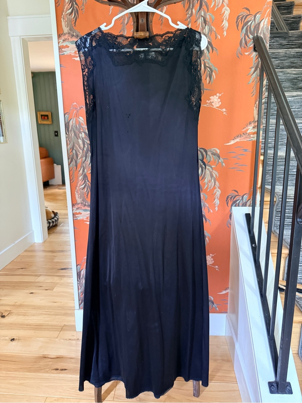 Black Lace Trim Sleeveless Maxi Dress